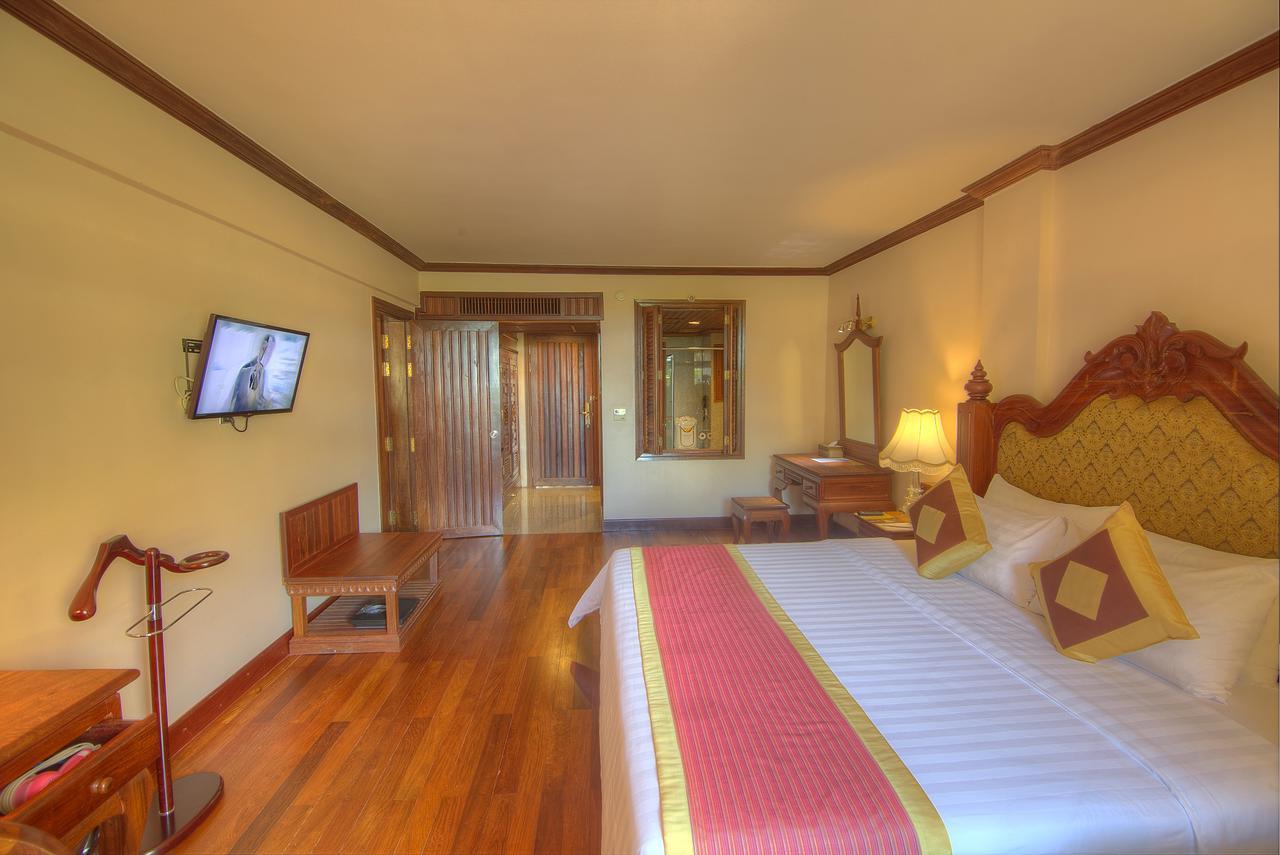 סיאם ריפ Bayon Era Hotel מראה חיצוני תמונה