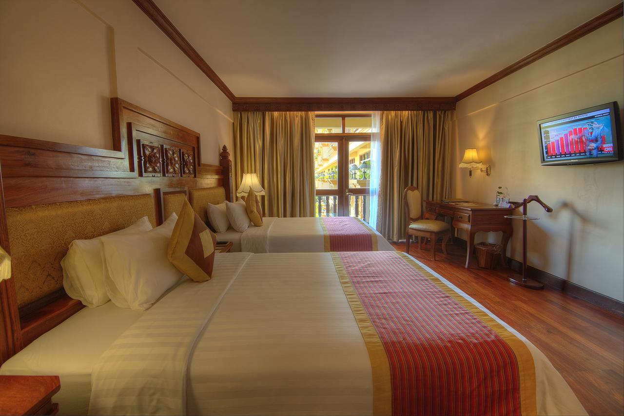 סיאם ריפ Bayon Era Hotel מראה חיצוני תמונה