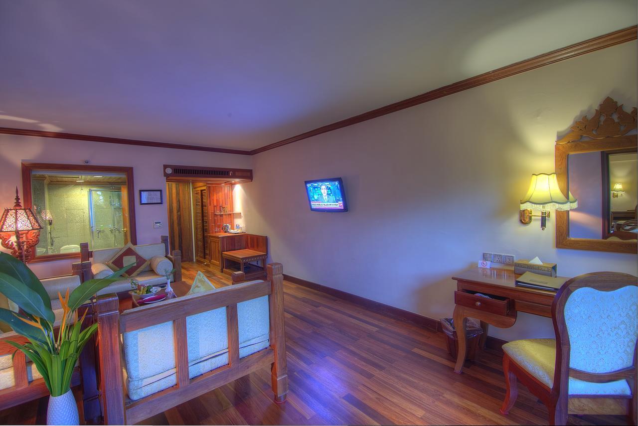 סיאם ריפ Bayon Era Hotel מראה חיצוני תמונה